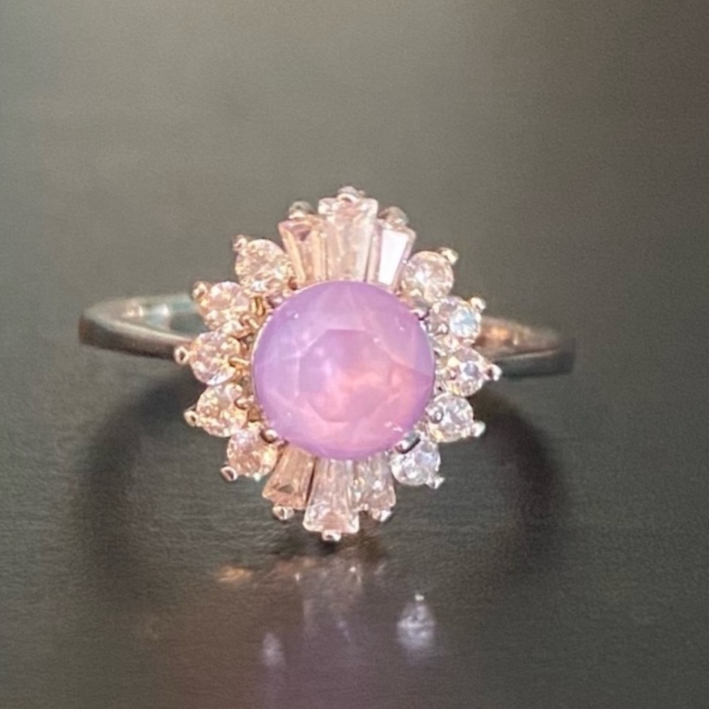 Fragrant Jewels Snow Collection Ring Purple/Silver- Size 6.